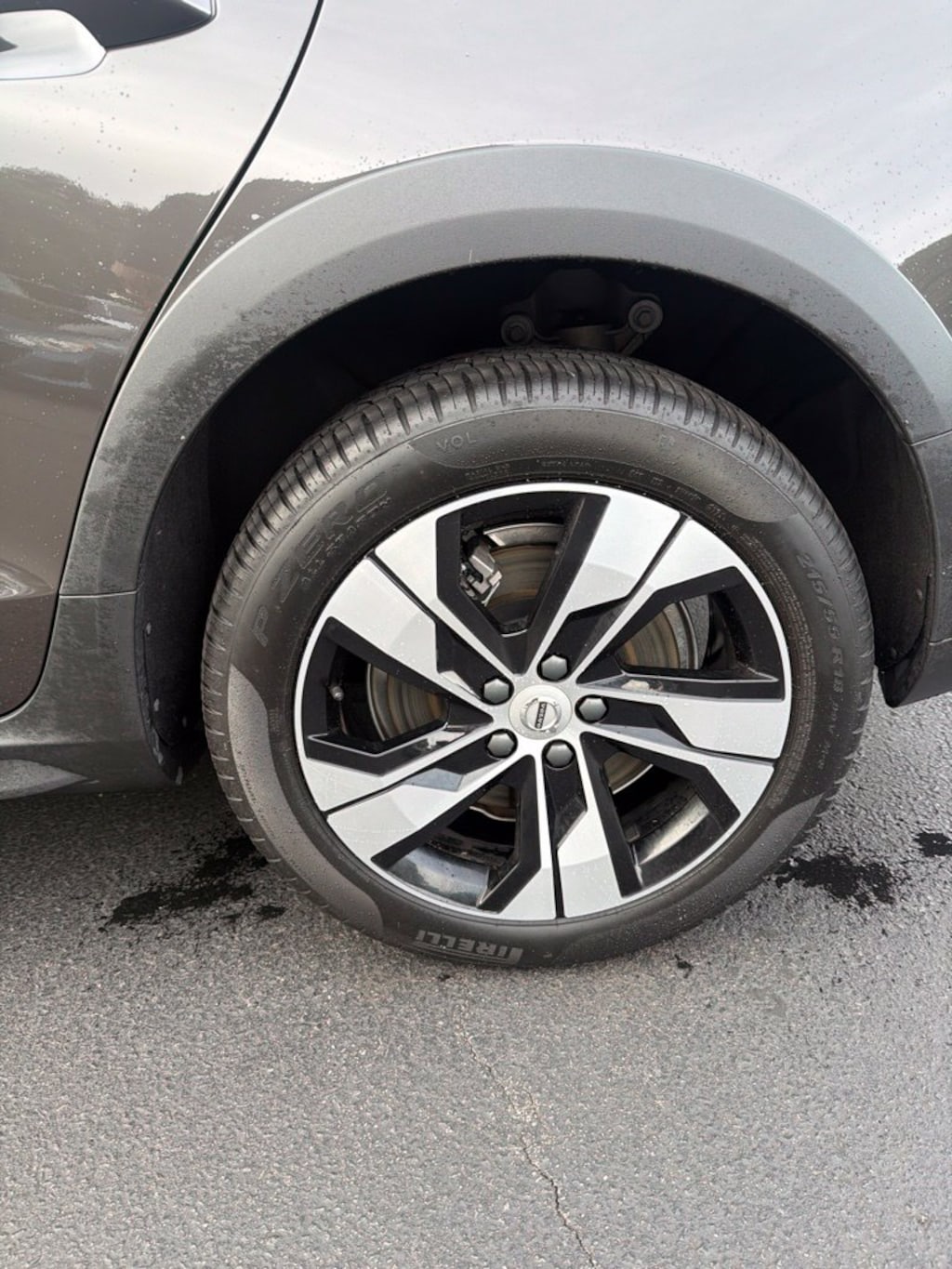 Certified 2025 Volvo V60 Cross Country B5 Plus Wagon
