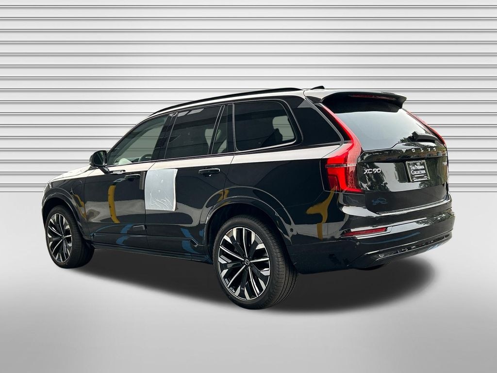 New 2026 Volvo XC90 plug-in hybrid T8 Ultra Dark Theme 6-Seater SUV