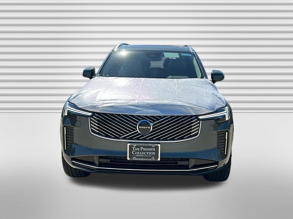 New 2027 Volvo XC90 B5 Core SUV