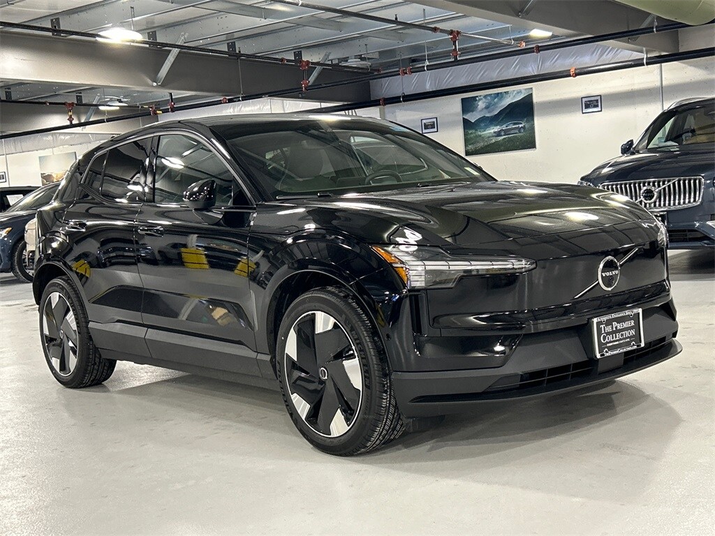 New 2026 Volvo EX30 Twin Motor Ultra SUV