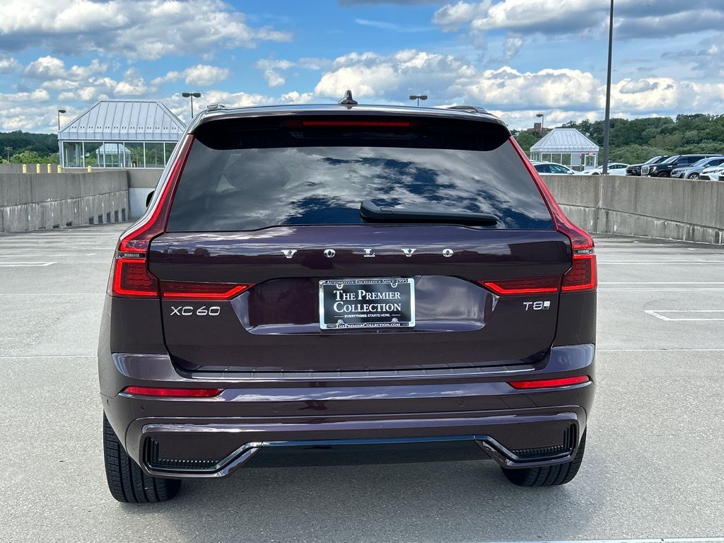 New 2026 Volvo XC60 plug-in hybrid T8 Ultra SUV