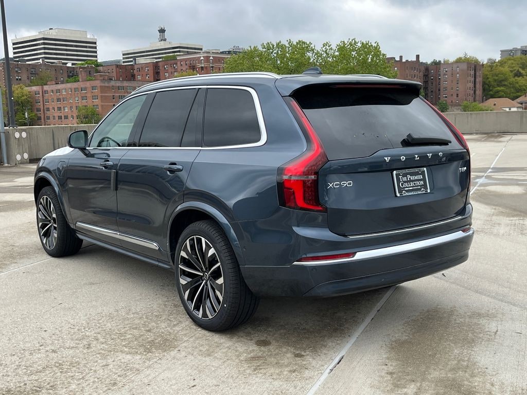 New 2026 Volvo XC90 plug-in hybrid T8 Plus 7-Seater SUV