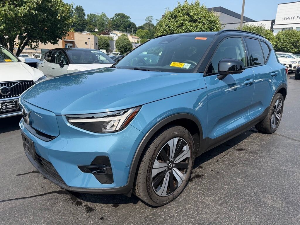 Used 2023 Volvo XC40 Recharge Pure Electric Plus SUV
