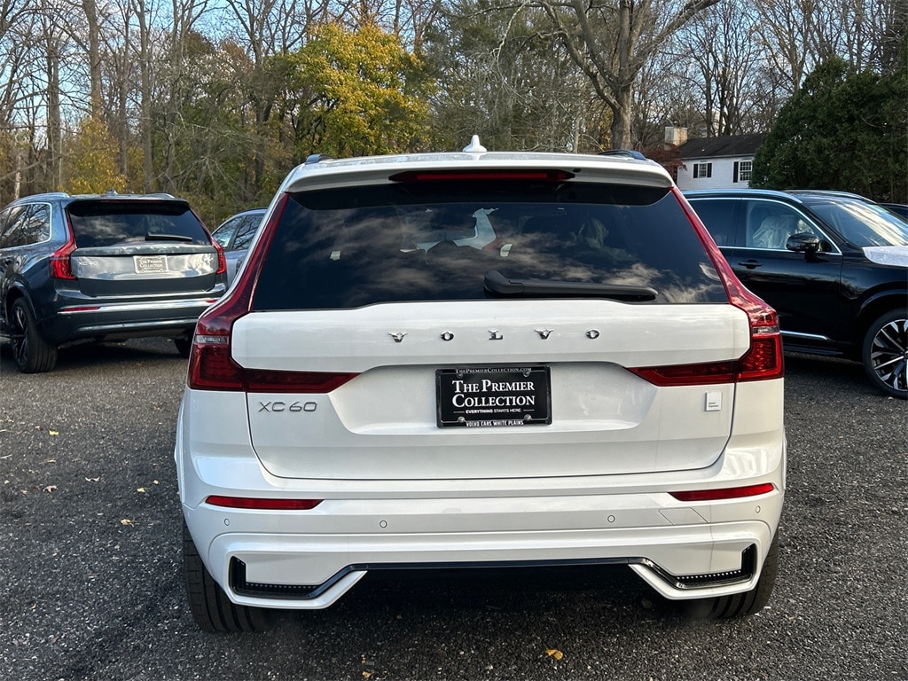 New 2026 Volvo XC60 plug-in hybrid T8 Polestar Engineered SUV