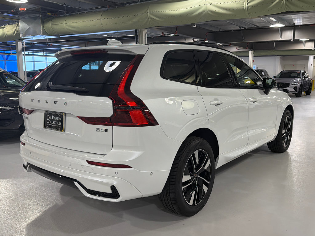 New 2026 Volvo XC60 B5 Plus SUV