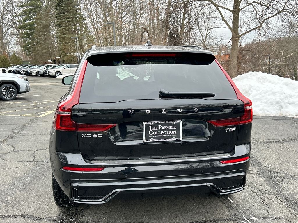 New 2026 Volvo XC60 plug-in hybrid T8 Ultra SUV