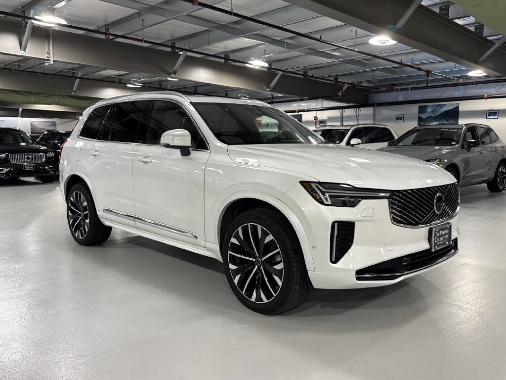 Certified 2026 Volvo XC90 B6 Plus 7-Seater SUV