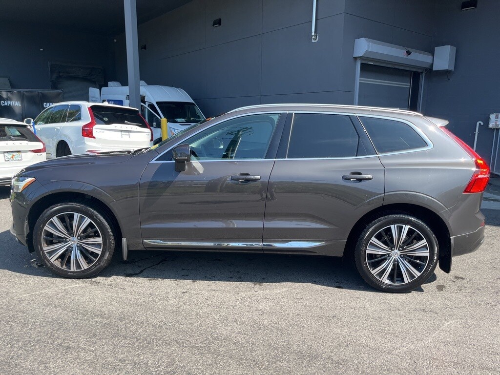 2022 Volvo XC60 Inscription photo 3
