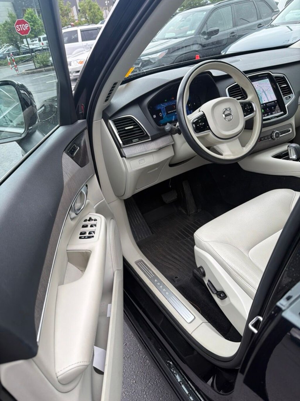 Used 2023 Volvo XC90 B6 AWD Plus 7-Seater SUV