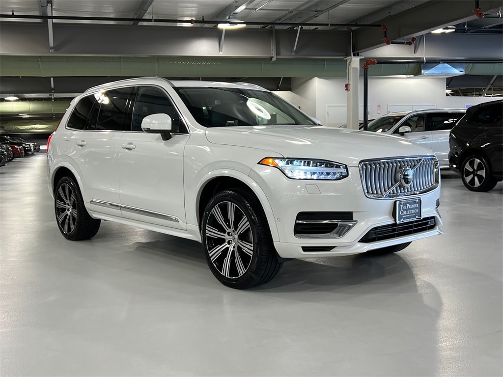 Certified 2024 Volvo XC90 plug-in hybrid T8 Ultimate Bright 7-Seater SUV