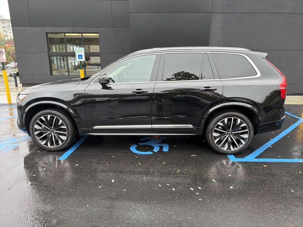 Certified 2025 Volvo XC90 B6 (2025.5) Plus 7-Seater SUV