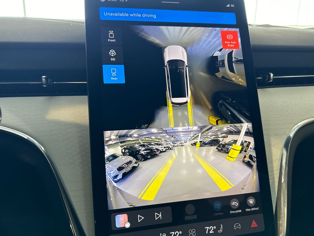 2025 Volvo EX90 Ultra - Photo 17