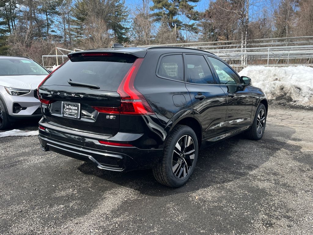 New 2026 Volvo XC60 B5 Plus SUV