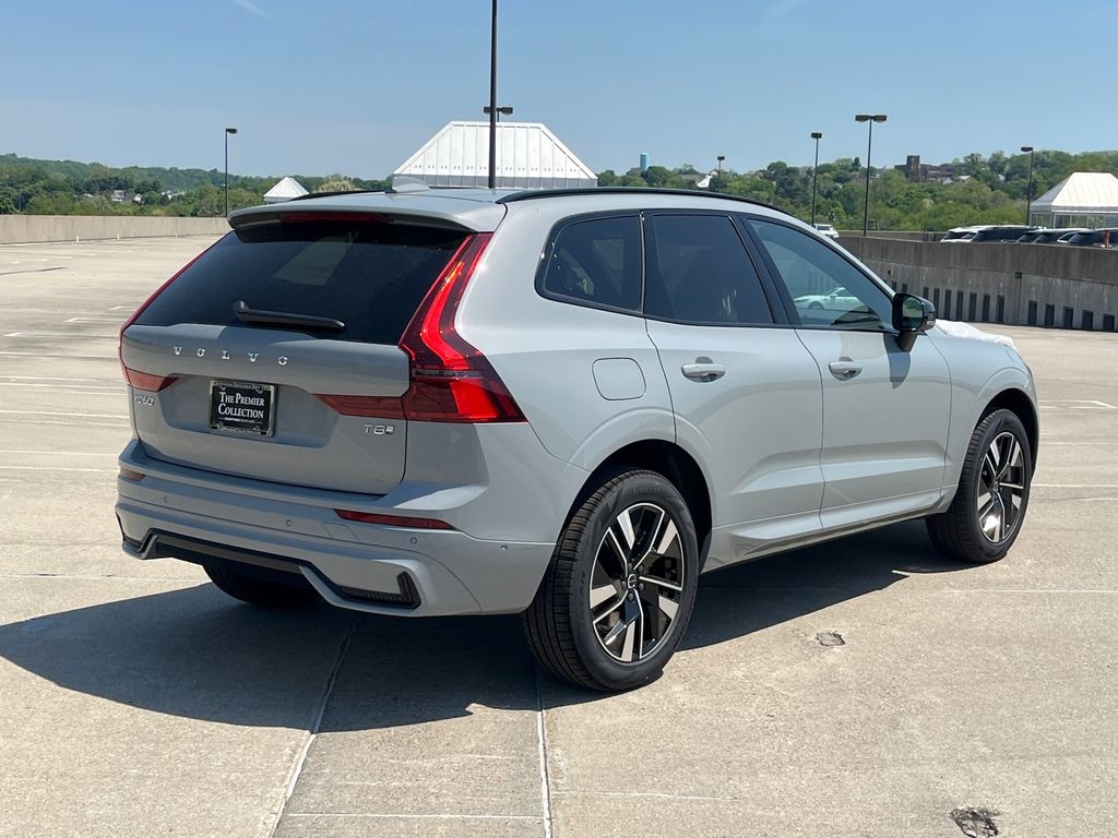 New 2026 Volvo XC60 plug-in hybrid T8 Plus SUV
