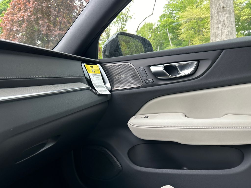 2026 Volvo V60 Cross Country Ultra - Photo 20