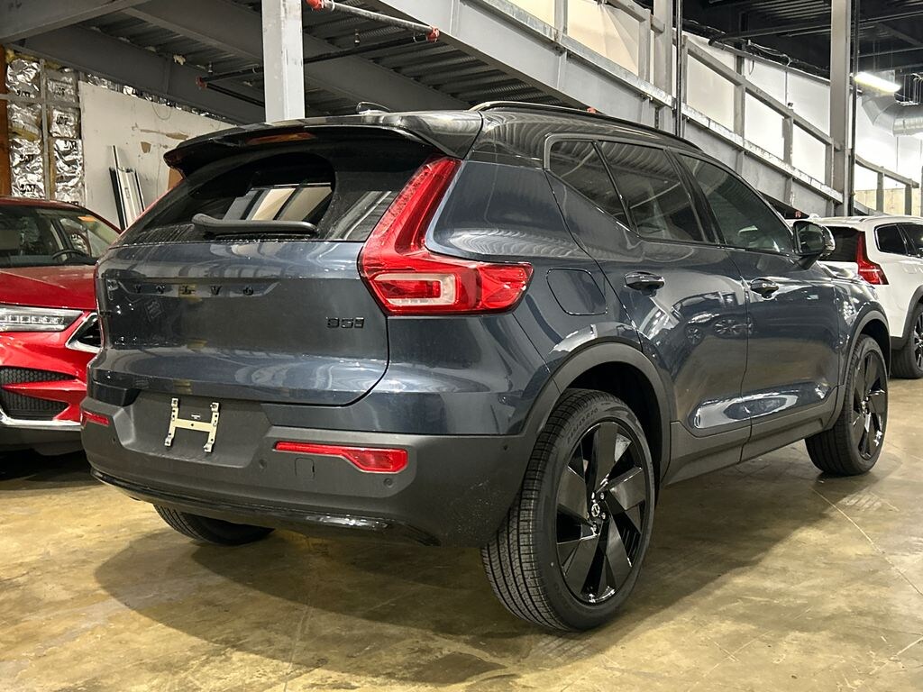 New 2026 Volvo XC40 B5 Ultra Black Edition SUV