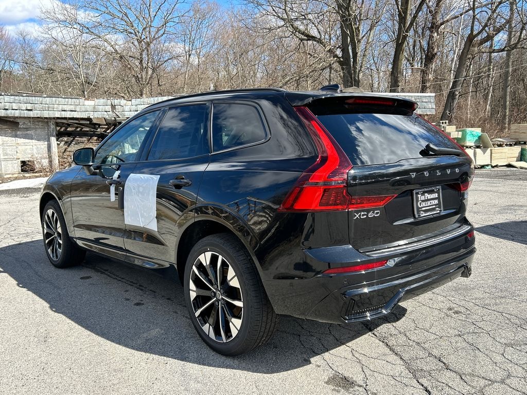 New 2026 Volvo XC60 B5 Plus SUV