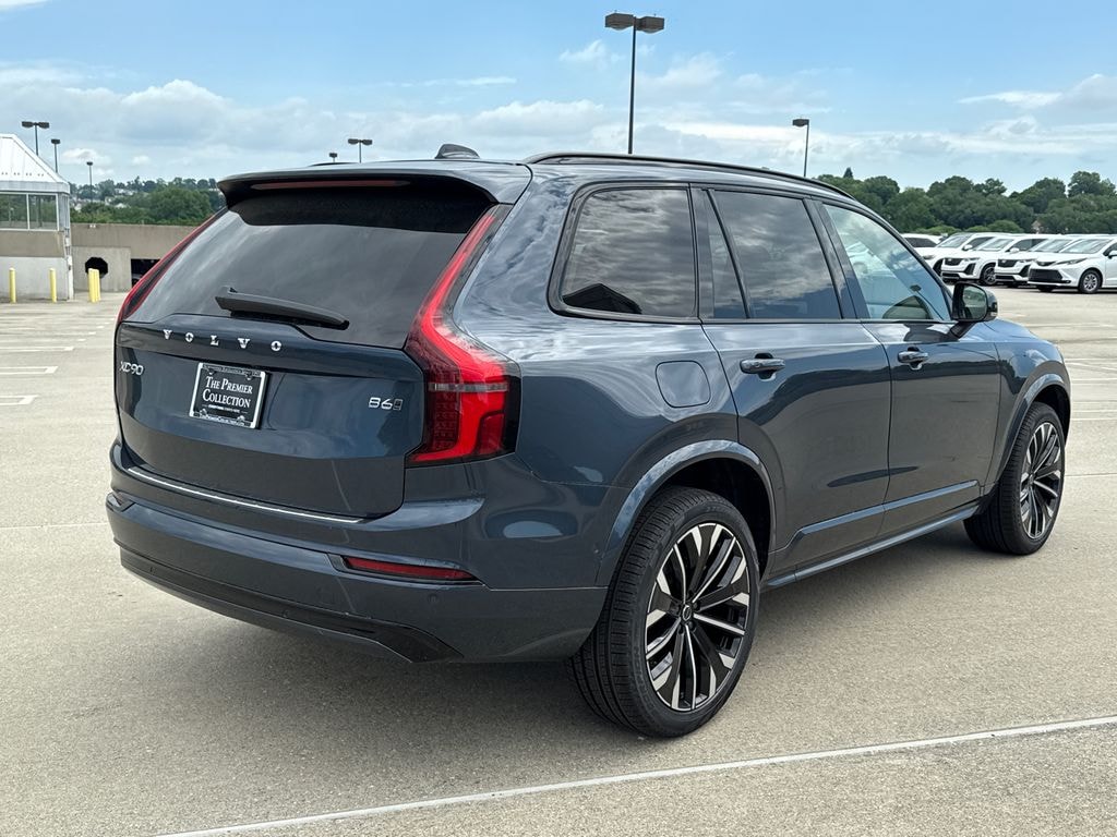 New 2026 Volvo XC90 B6 Ultra Dark Theme 7-Seater SUV