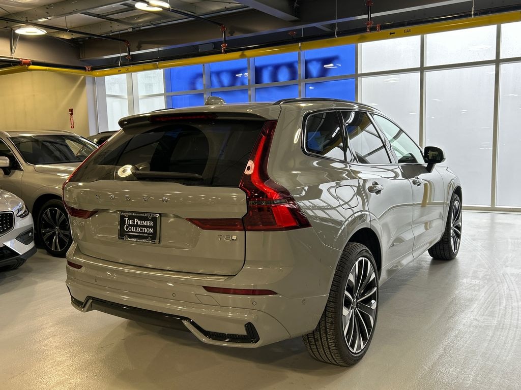 New 2026 Volvo XC60 plug-in hybrid T8 Ultra SUV