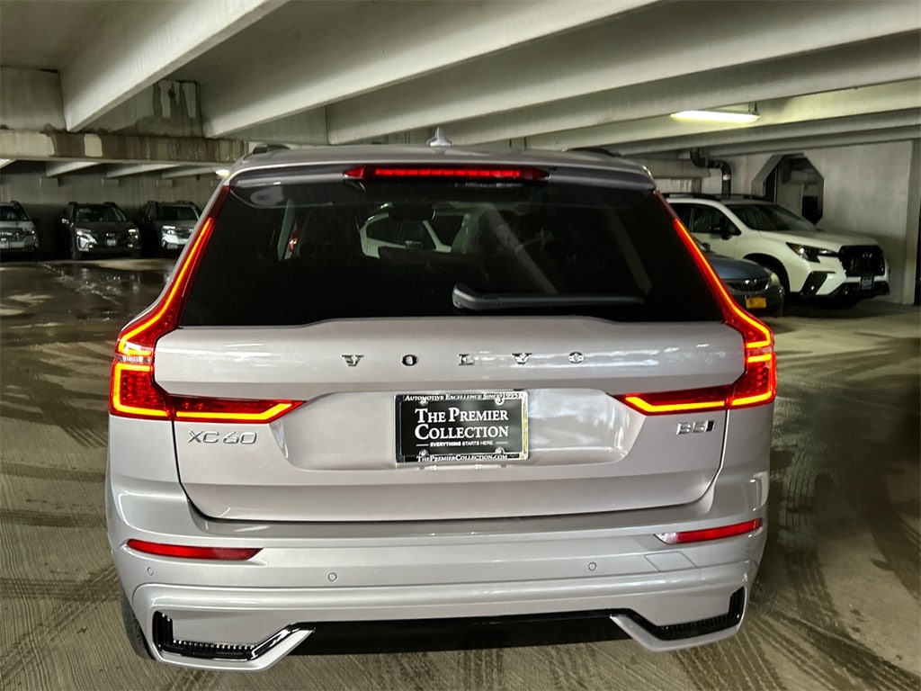 New 2026 Volvo XC60 B5 Plus SUV