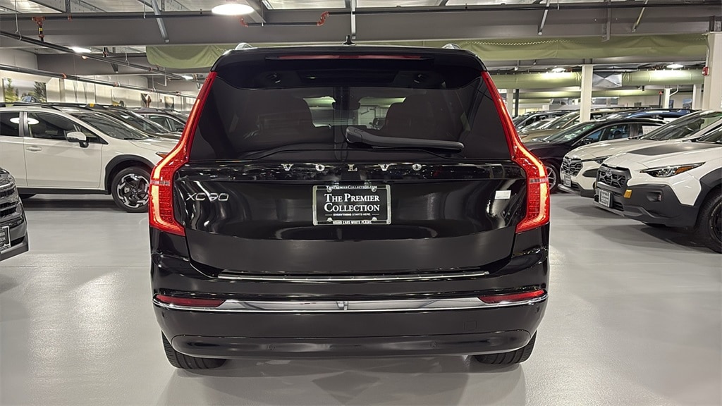 Certified 2024 Volvo XC90 plug-in hybrid T8 Ultimate Bright 7-Seater SUV