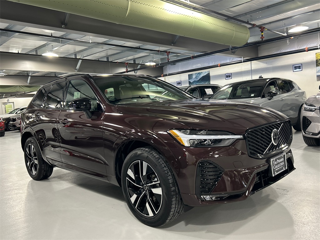 2026 Volvo XC60 B5 Core All-Wheel Drive SUV