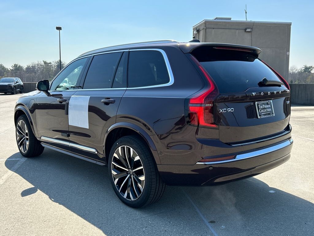 New 2026 Volvo XC90 plug-in hybrid T8 Plus 7-Seater SUV