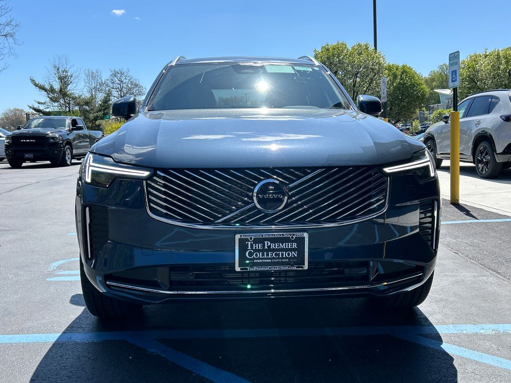 2026 Volvo XC90 Core - Photo 6