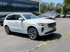 2026 Volvo XC90 B5 Core SUV