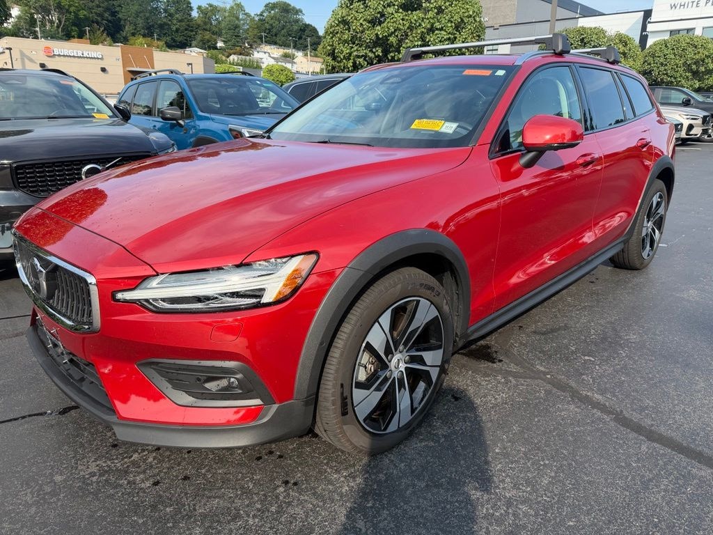 Used 2024 Volvo V60 Cross Country B5 Plus Wagon