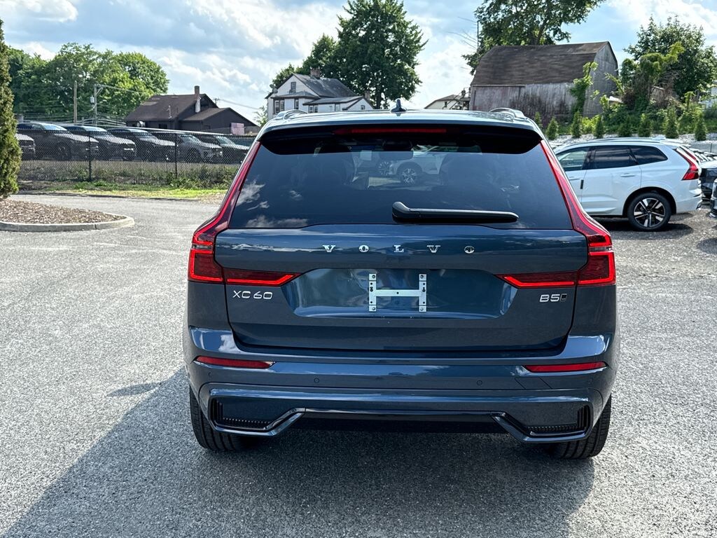 New 2026 Volvo XC60 B5 Plus SUV