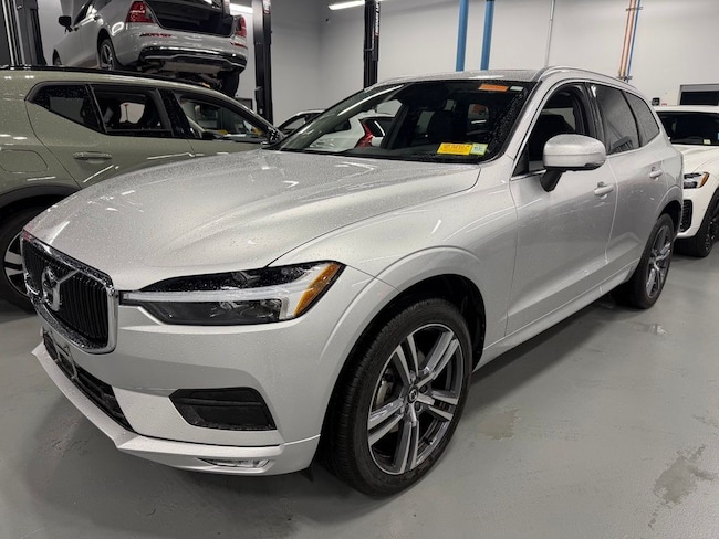 2021 Volvo XC60 T5 Momentum SUV