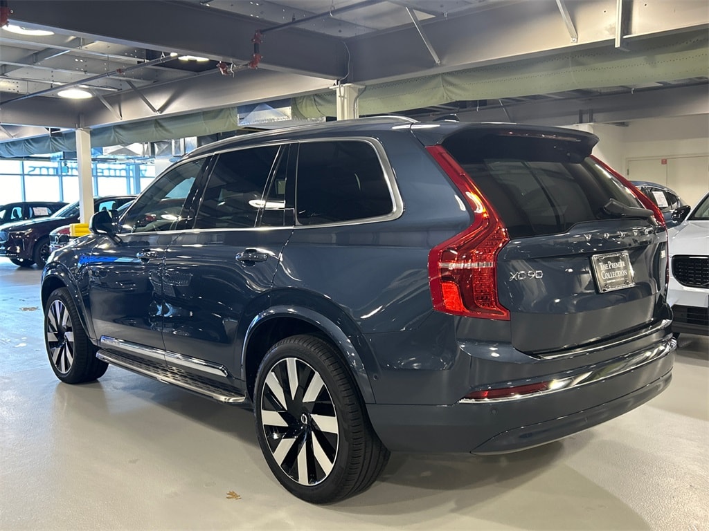 Certified 2023 Volvo XC90 Recharge Plug-In Hybrid Ultimate 6-Seater SUV