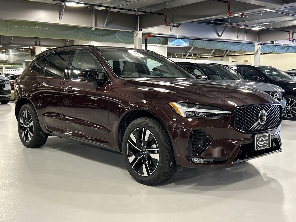 New 2026 Volvo XC60 B5 Plus SUV