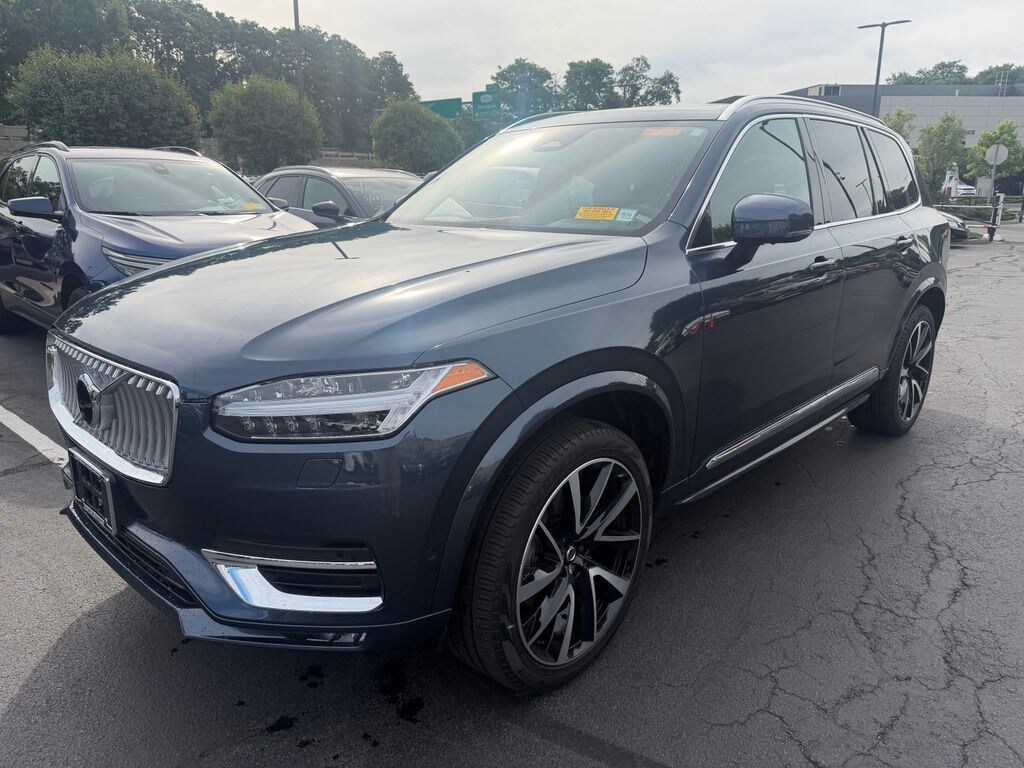 Used 2023 Volvo XC90 B6 AWD Plus 7-Seater SUV