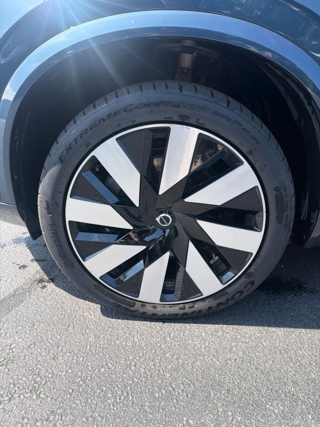 Used 2024 Volvo XC90 plug-in hybrid T8 Plus Bright 7-Seater SUV