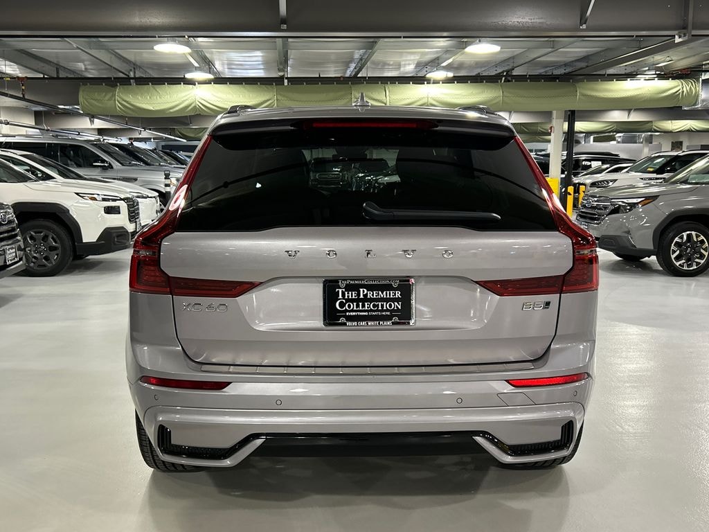 New 2026 Volvo XC60 B5 Plus SUV
