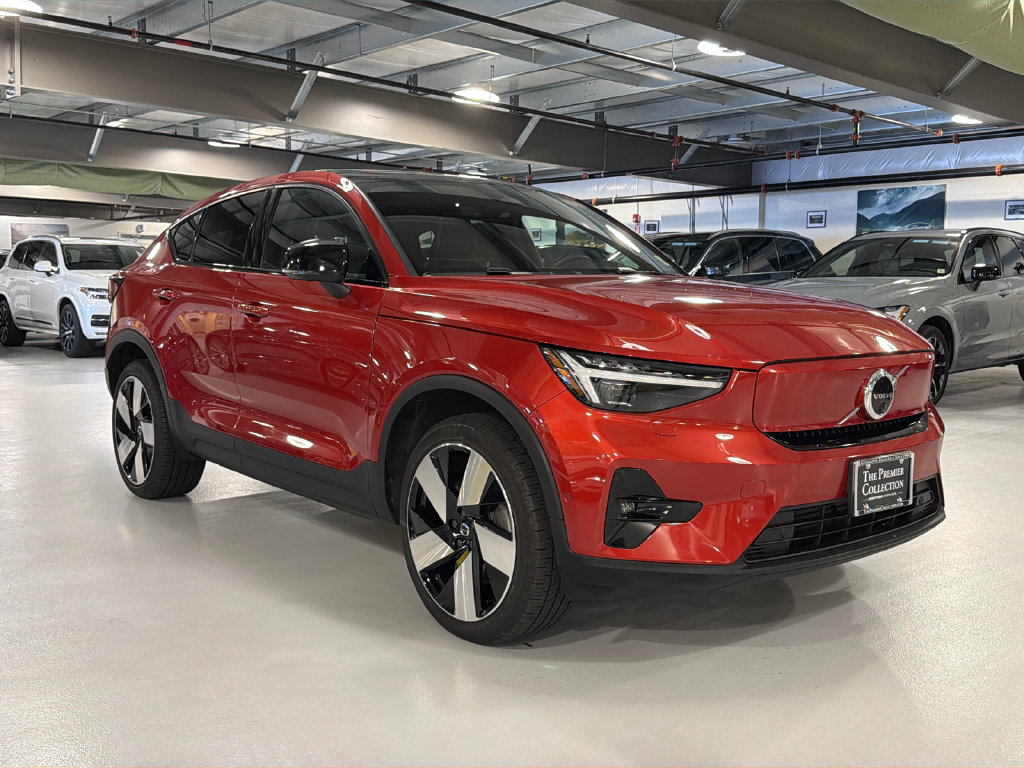 2023 Volvo C40