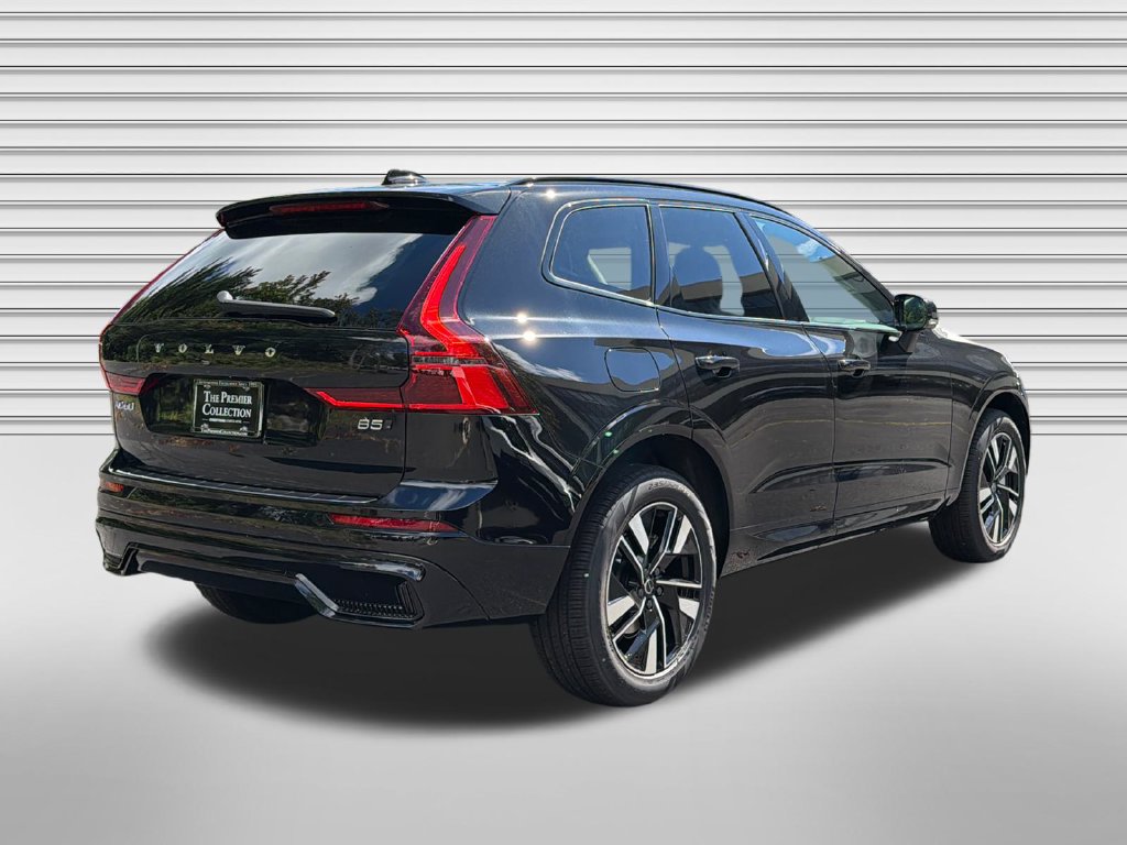 New 2027 Volvo XC60 B5 Core SUV