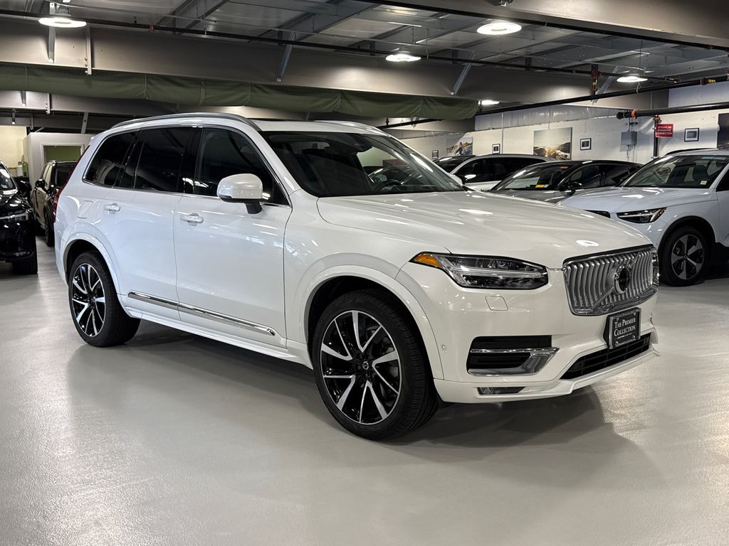 Certified 2024 Volvo XC90 B6 Ultimate Bright 7-Seater SUV