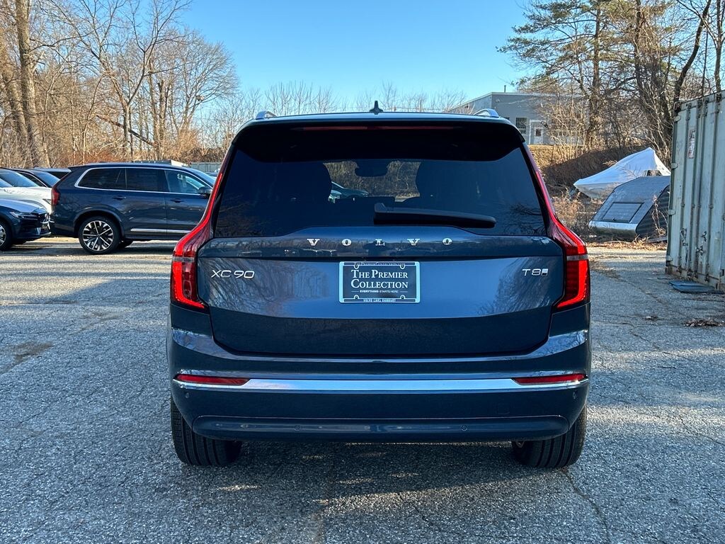 New 2026 Volvo XC90 plug-in hybrid T8 Plus 7-Seater SUV