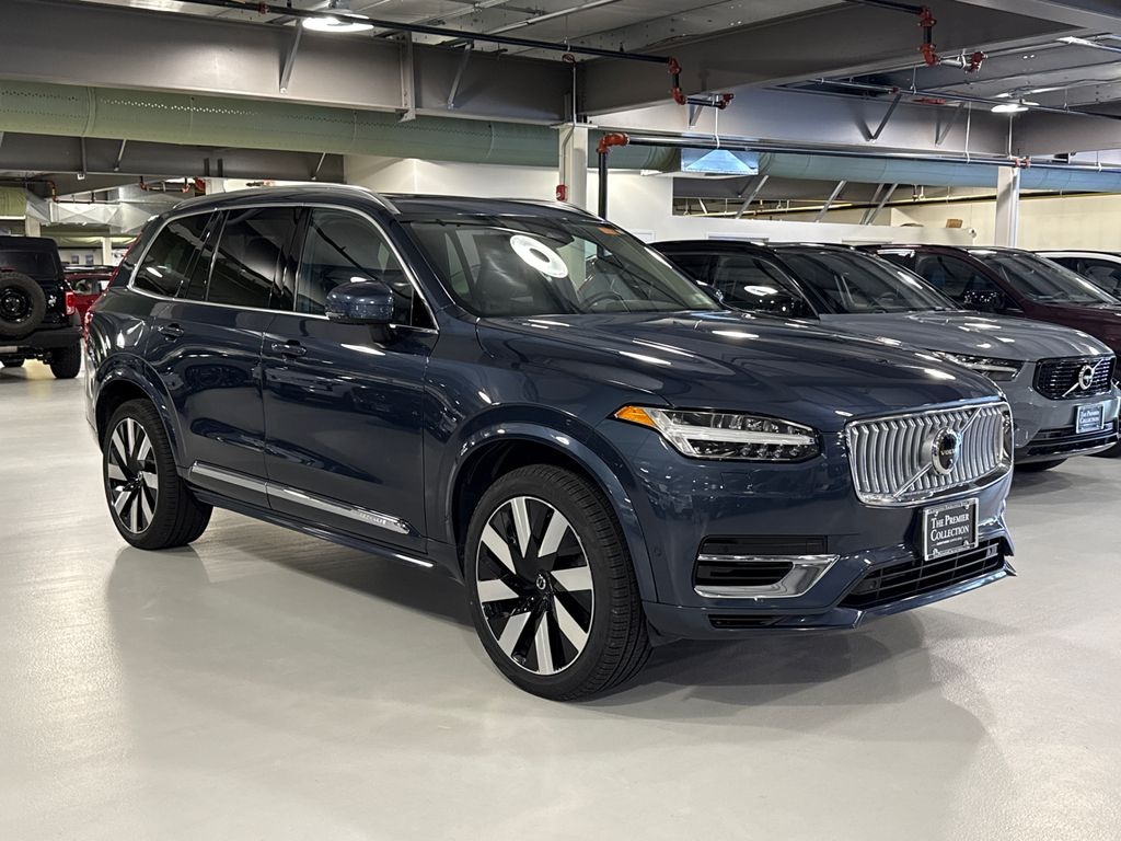Used 2024 Volvo XC90 plug-in hybrid T8 Plus Bright 7-Seater SUV
