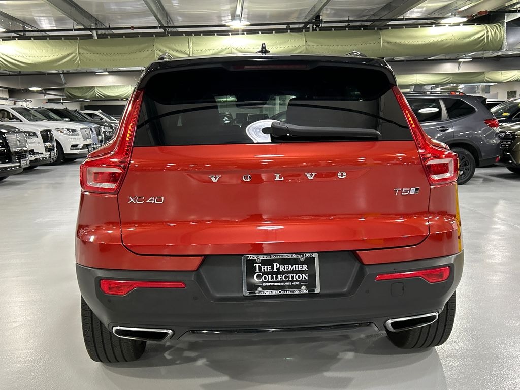 Used 2019 Volvo XC40 T5 R-Design SUV