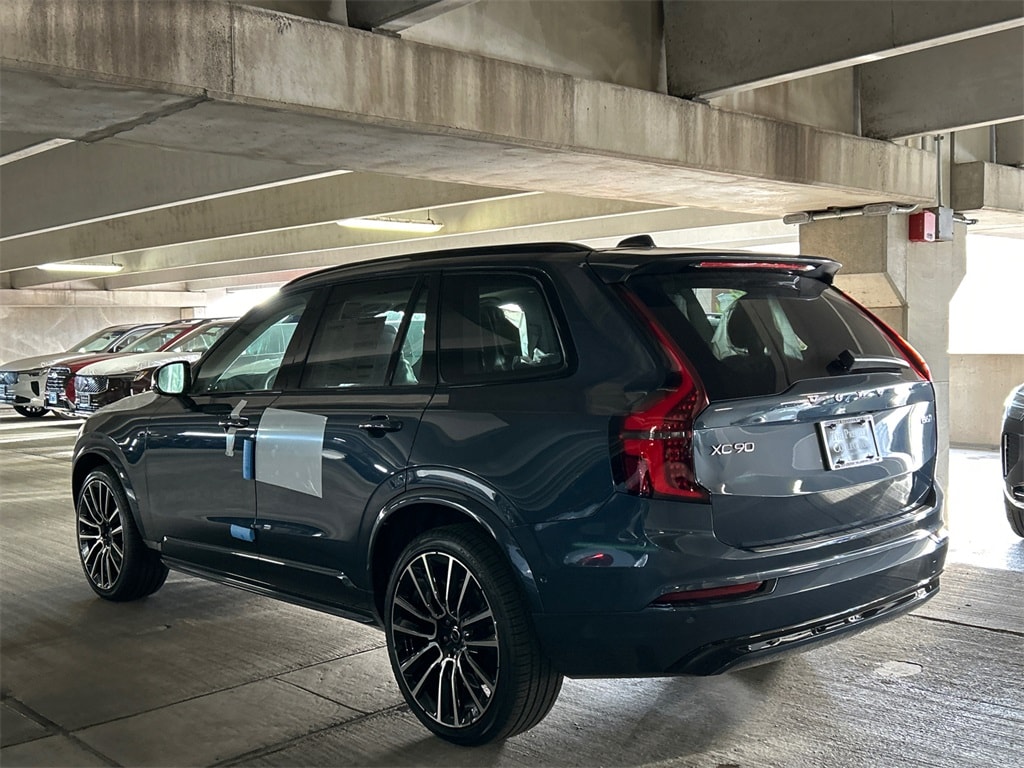 New 2026 Volvo XC90 B6 Ultra Dark Theme 7-Seater SUV