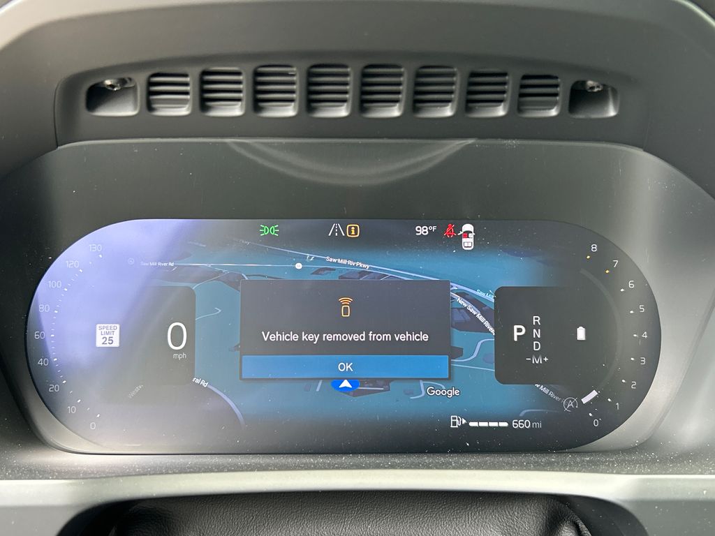 2026 Volvo XC90 Plus - Photo 15
