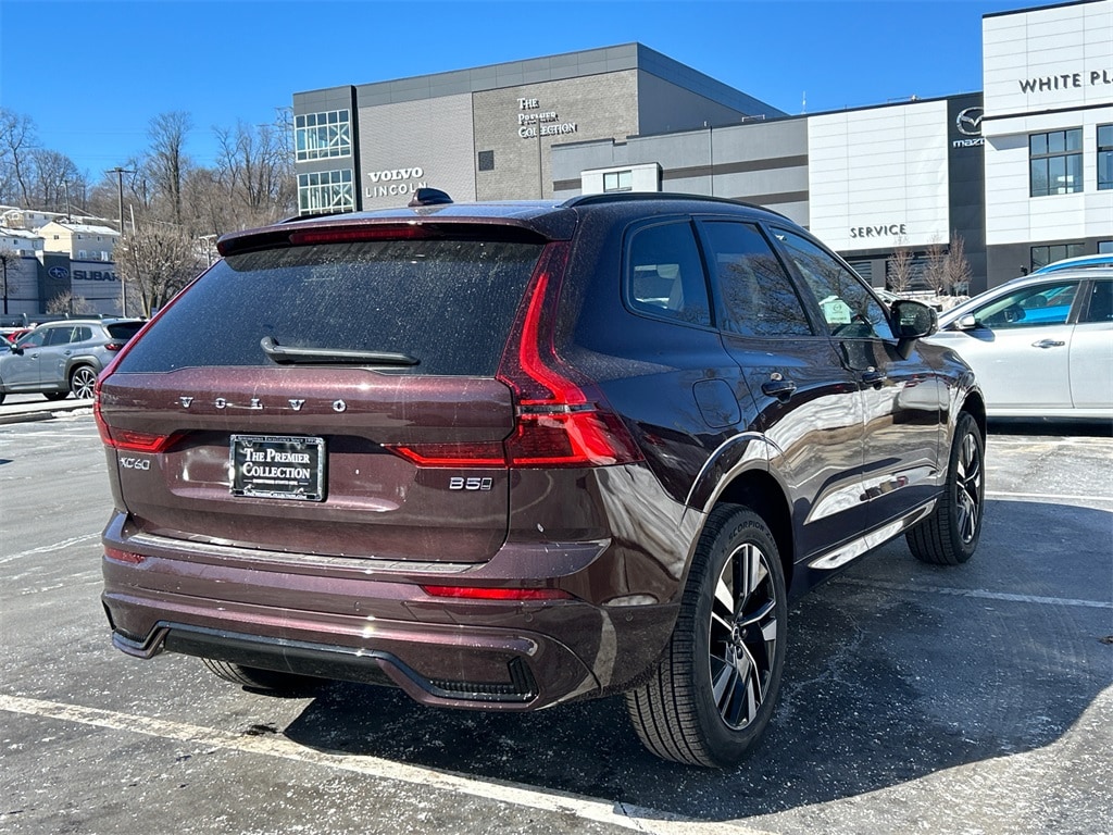 New 2026 Volvo XC60 B5 Plus SUV