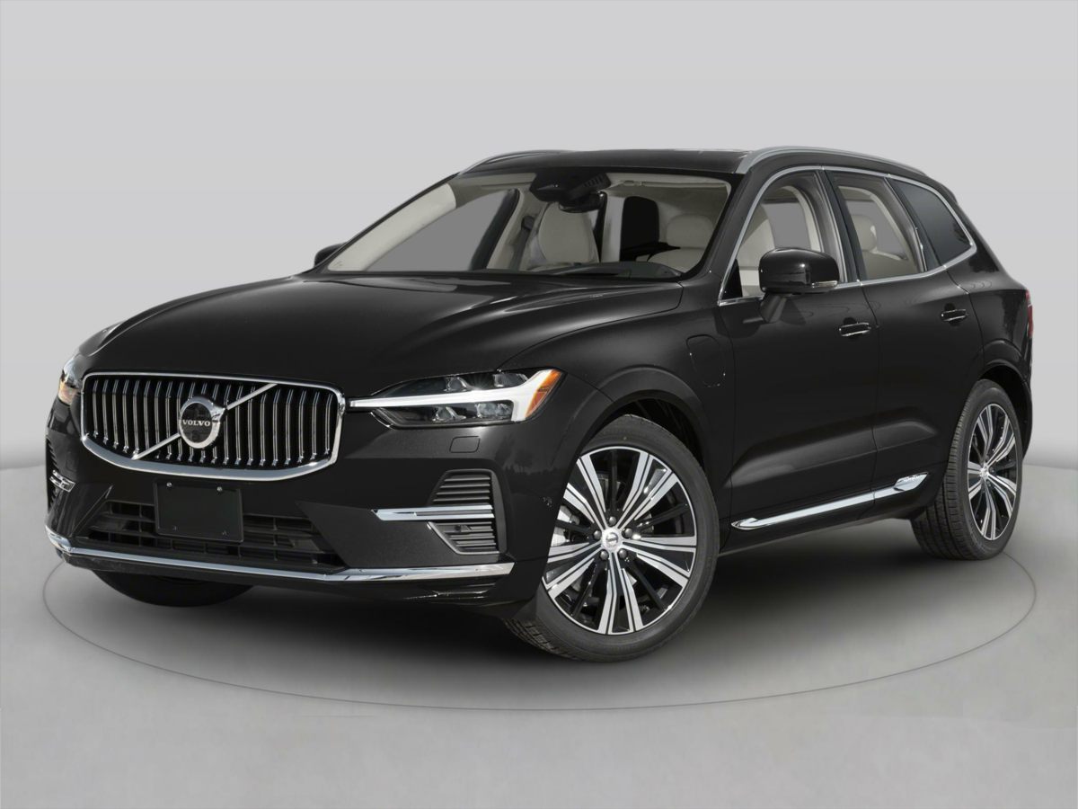 2025 Volvo XC60 B5 photo 2