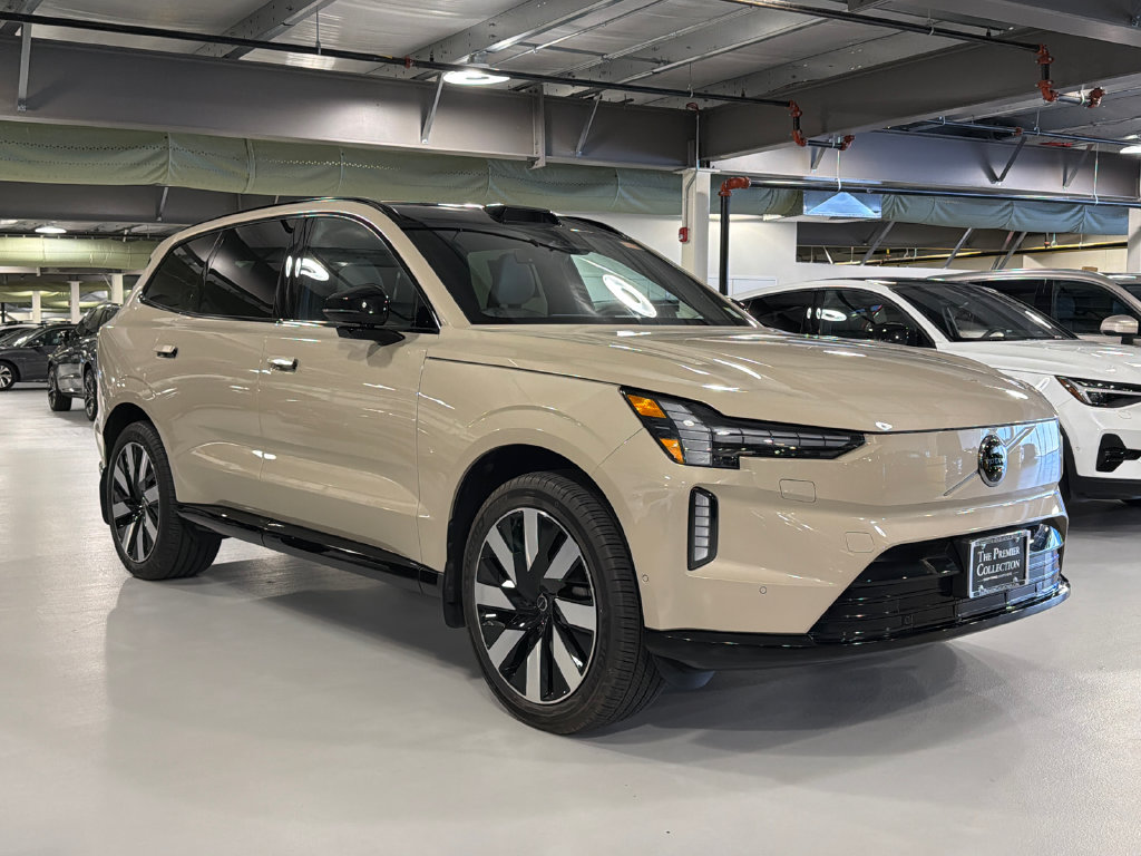 2025 Volvo EX90