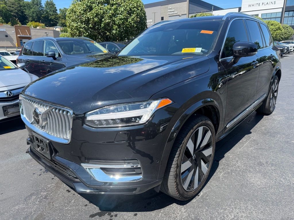 Certified 2024 Volvo XC90 plug-in hybrid T8 Plus Bright 7-Seater SUV