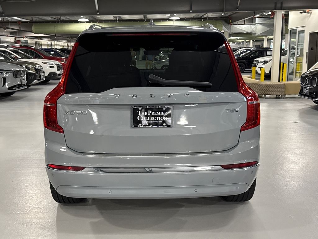 Certified 2025 Volvo XC90 plug-in hybrid T8 Ultra 6-Seater SUV